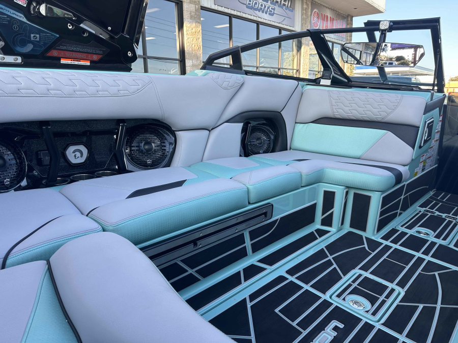 2025 Centurion Boats Ri230 for sale in , 