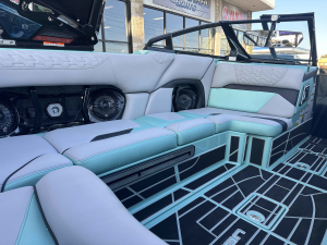 2025 Centurion Boats Ri230 for sale in , 