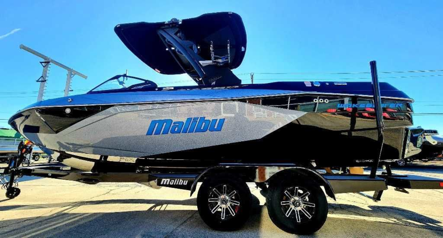2024 Malibu Boats Wakesetter 23 LSV