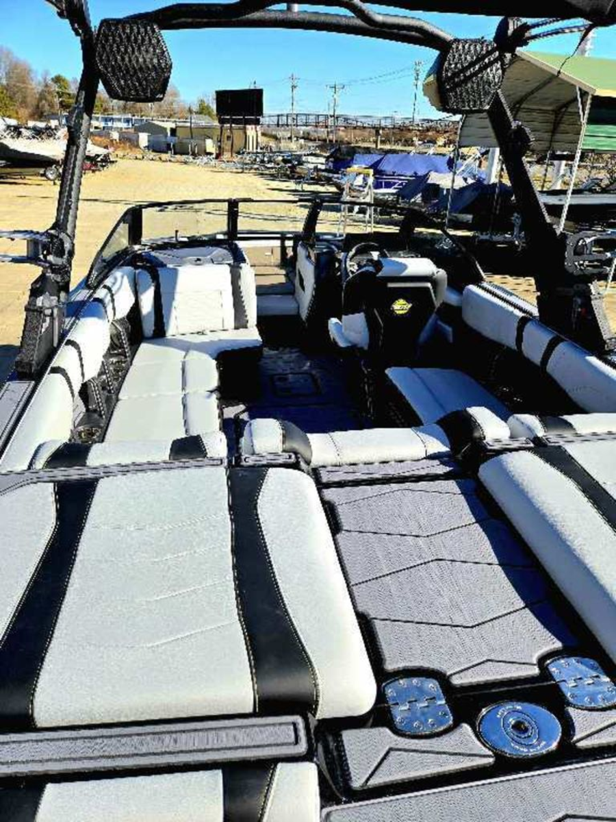 2025 Malibu Boats Wakesetter 22 MXZ for sale in Greensboro North Carolina