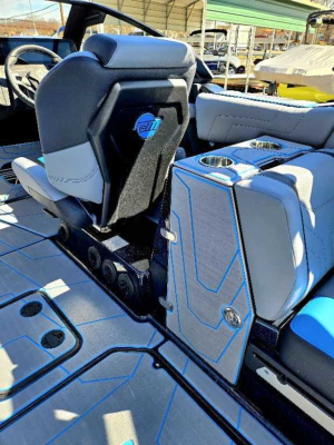 2025 Malibu Boats Wakesetter 25 LSV for sale in Greensboro North Carolina