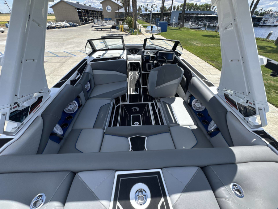 2025 Centurion Boats Nv213 for sale in Discovery Bay, California