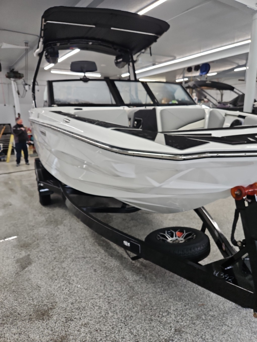 2025 Centurion Boats Nv213 for sale in Oconomowoc, Wisconsin
