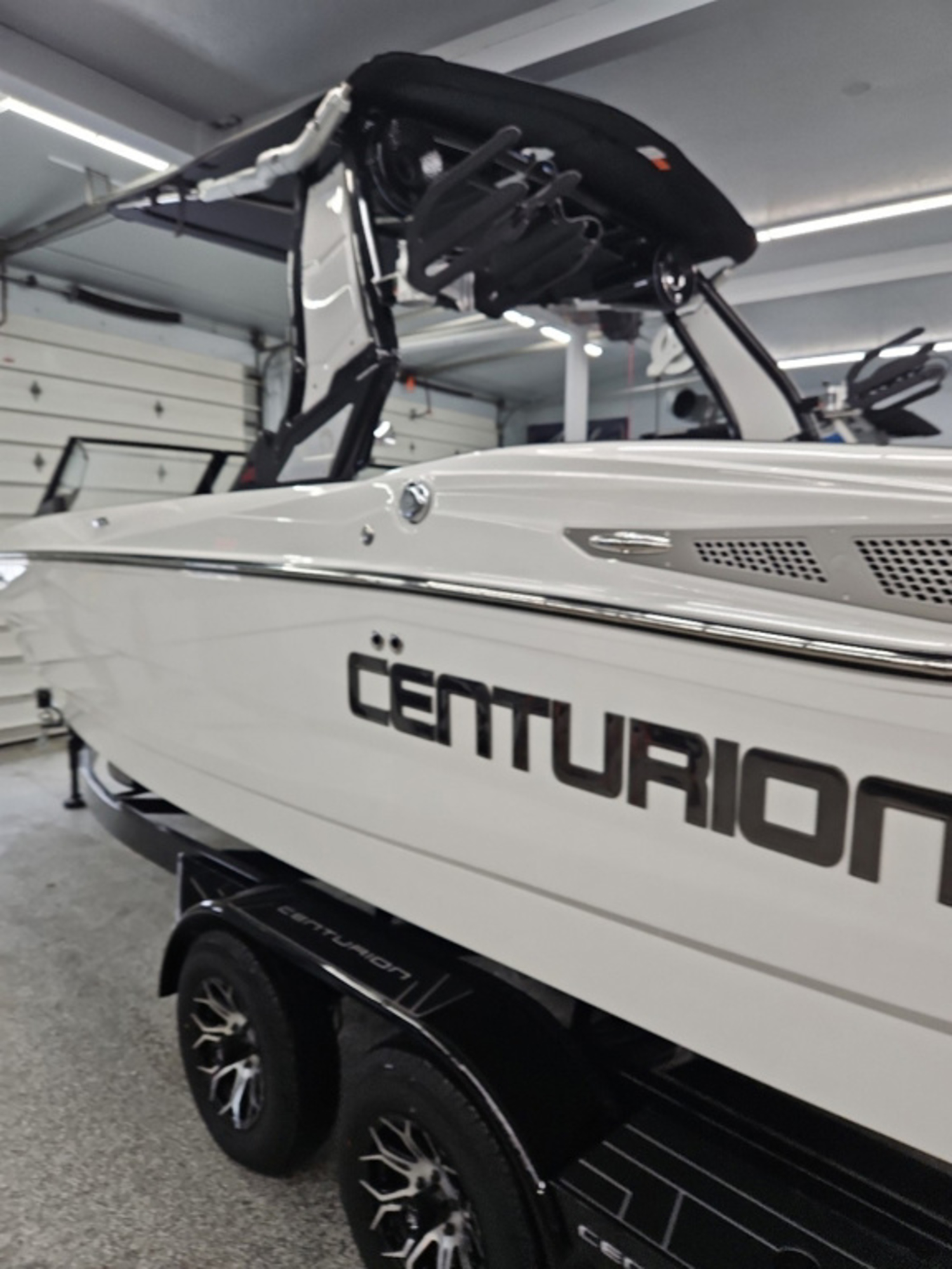 2025 Centurion NV213