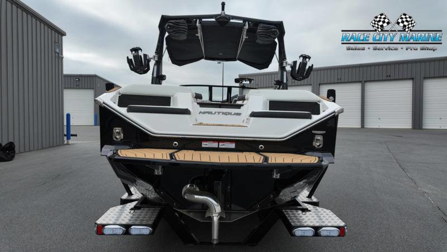 2025 Nautique S23