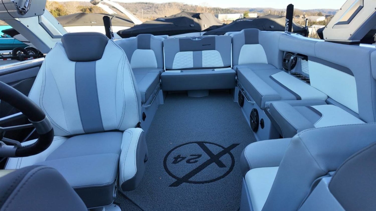 2022 Mastercraft X24