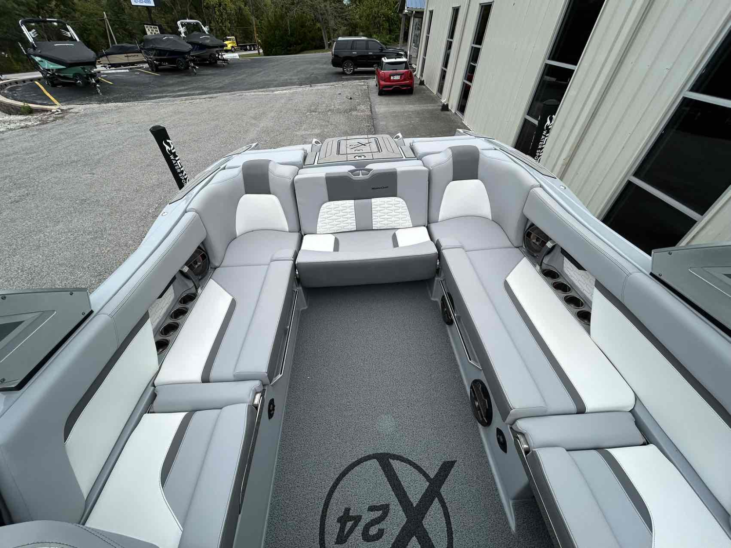 2022 Mastercraft X24