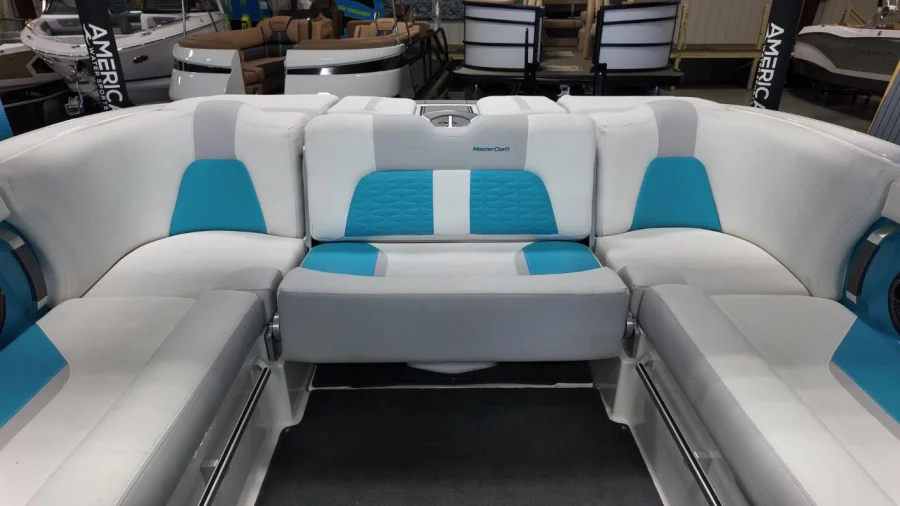 2019-mastercraft-x26-96102-image21