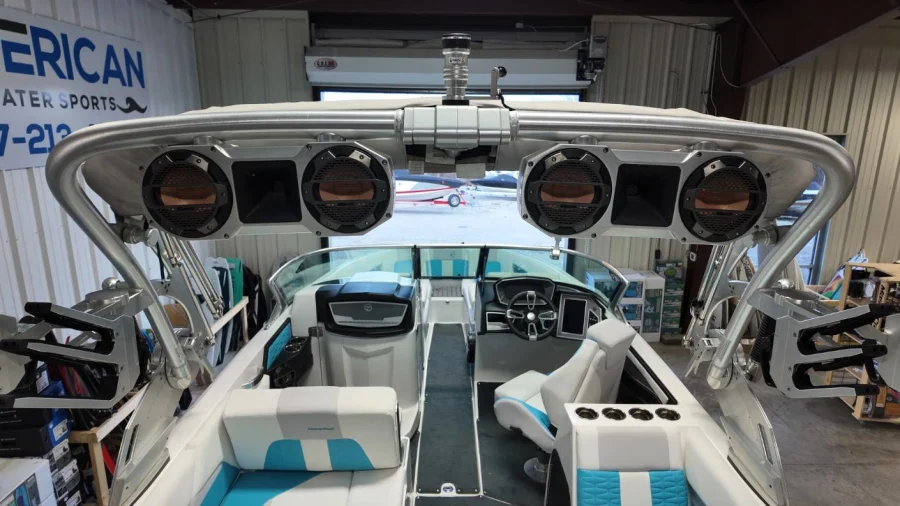 2019-mastercraft-x26-96102-image22