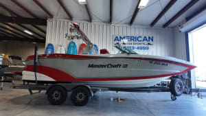 2021-mastercraft-xt22-96103-image1