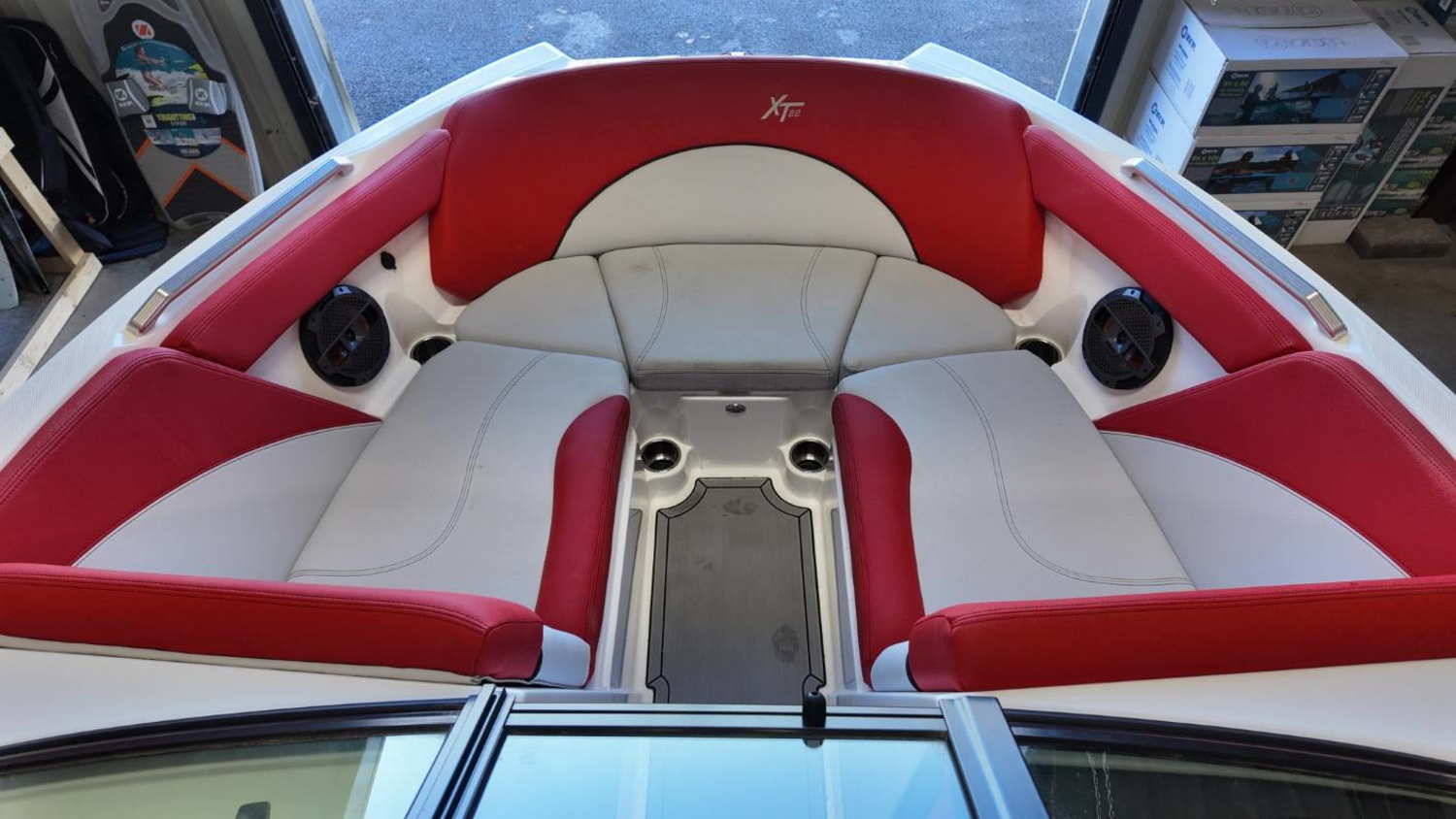 2021 Mastercraft XT22