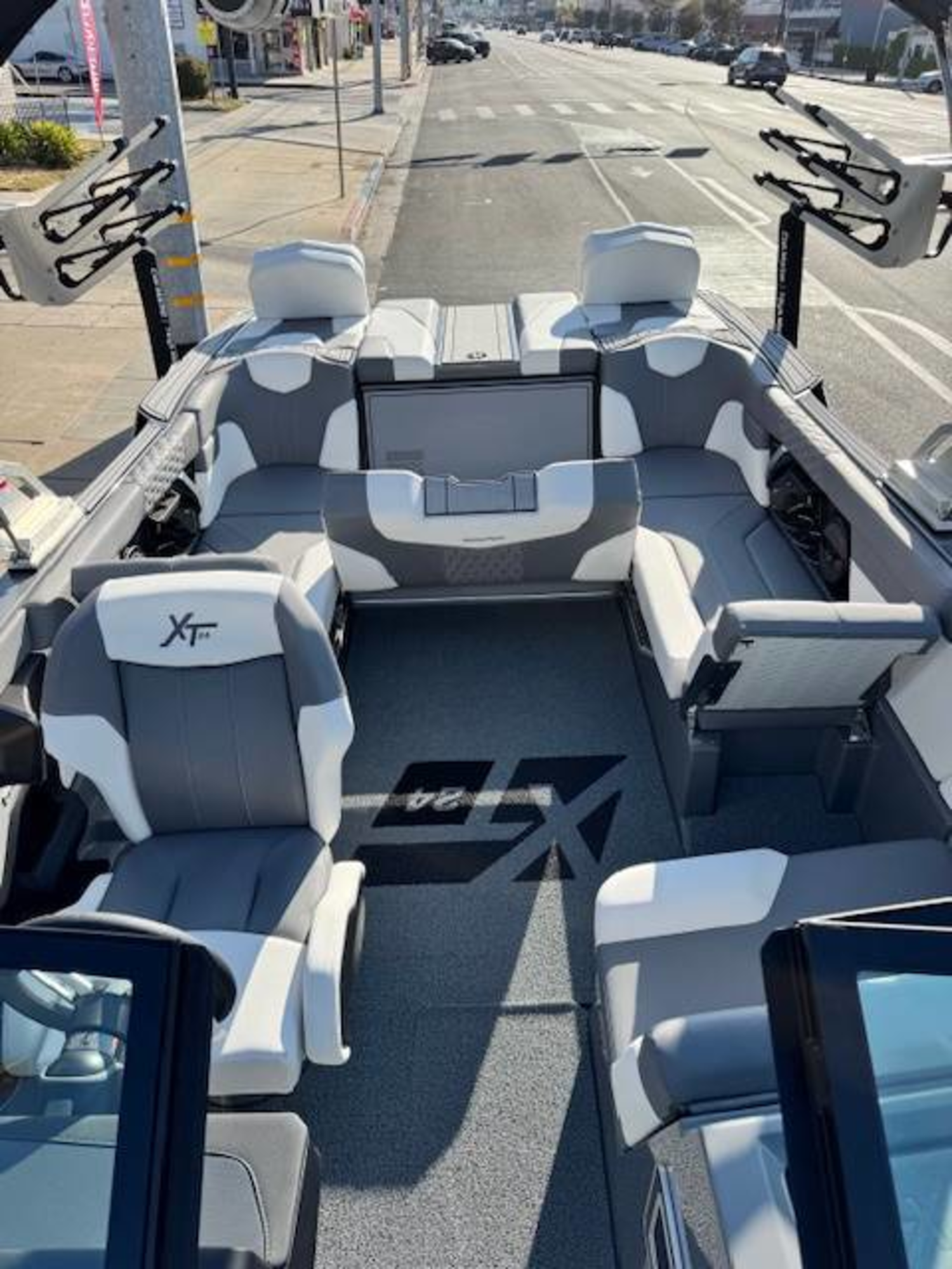 2025 MasterCraft XT24