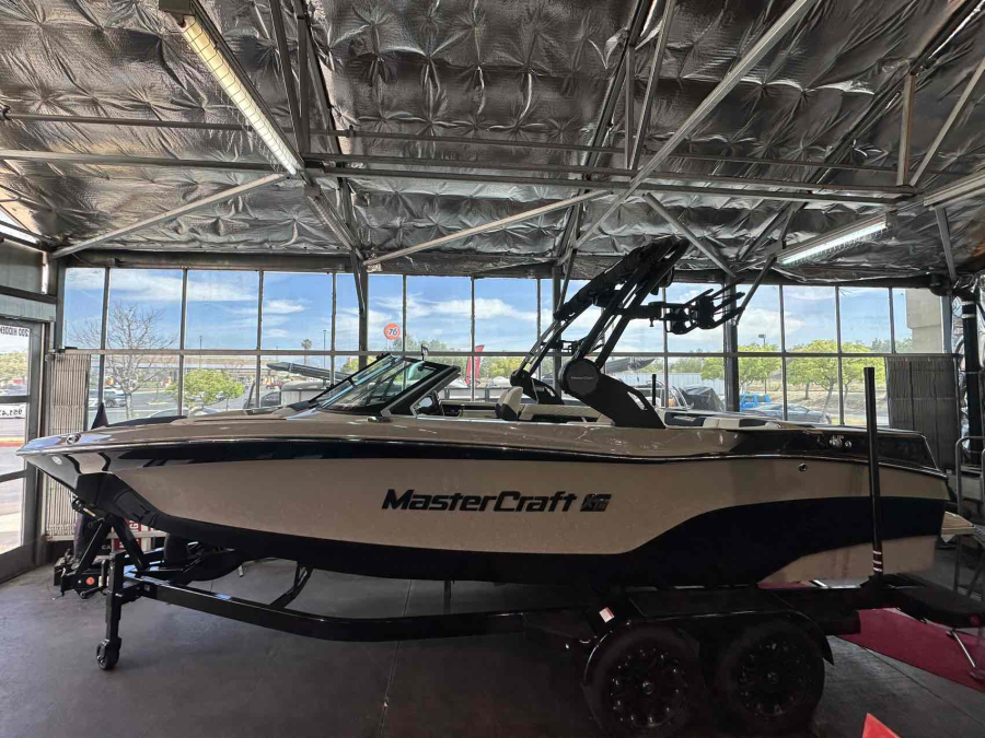 2025 Mastercraft Boats XT22 for sale in Riverside, California