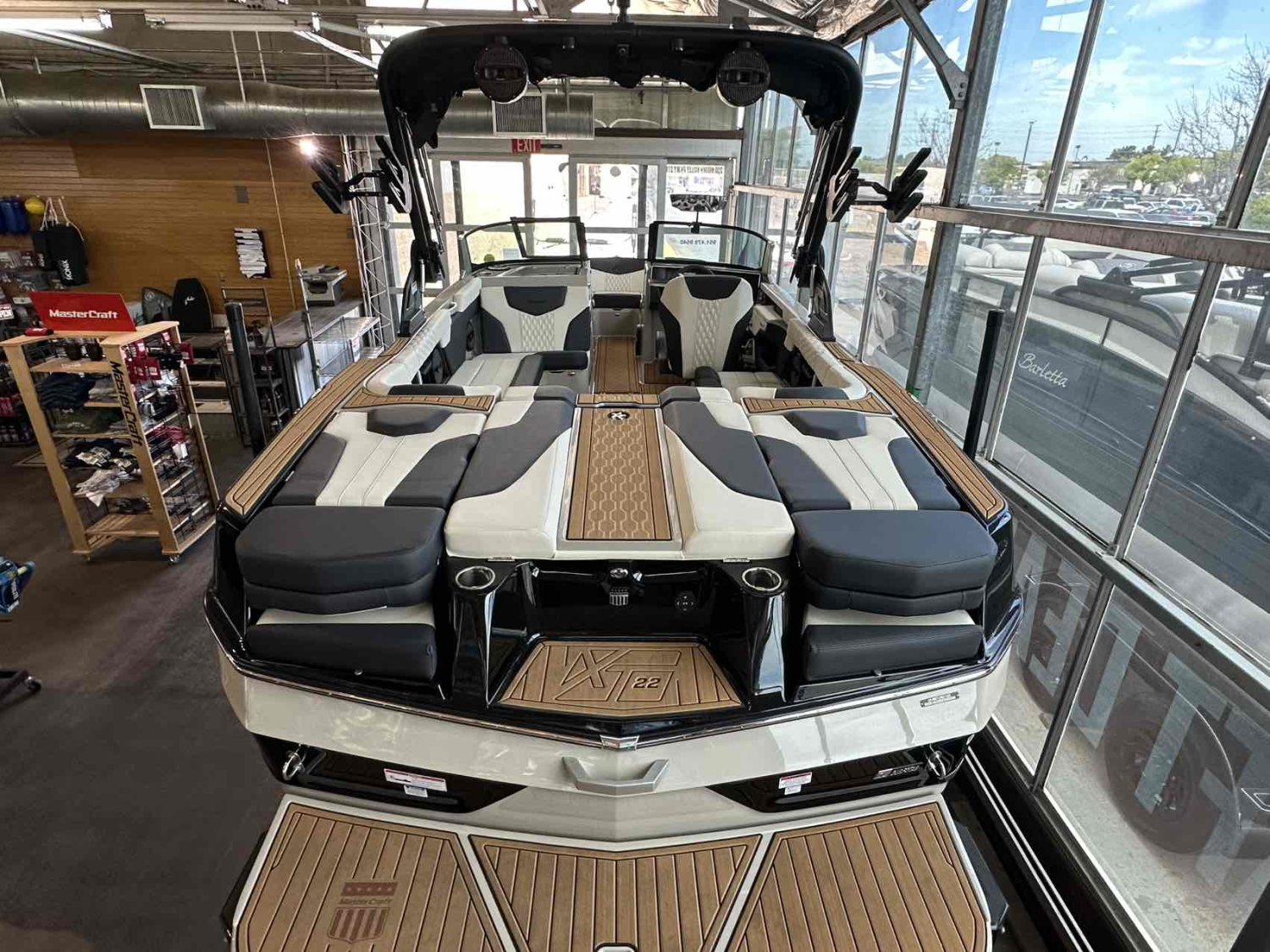2025 MasterCraft XT22