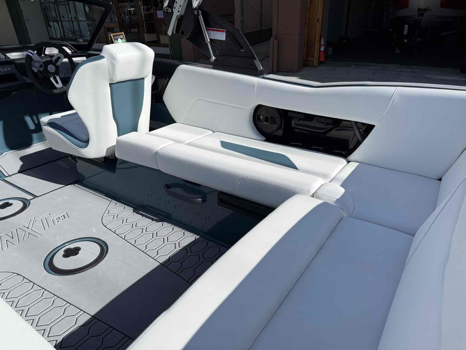 2025 MasterCraft NXT23