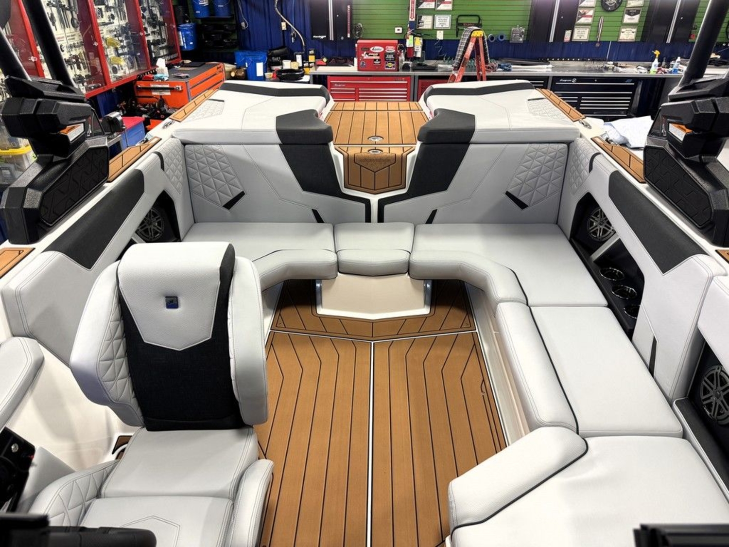 2025 Nautique Super Air Nautique GS20