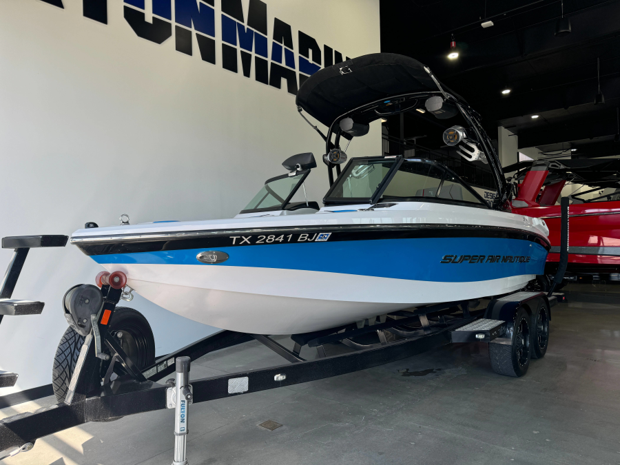 2011 Nautique Boats Super Air Nautique 210 for sale in Lewisville, Texas