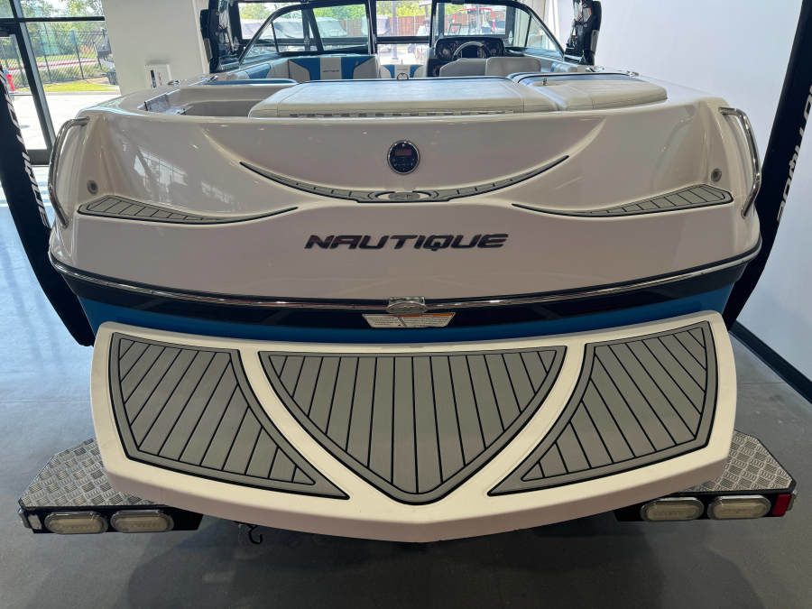 2011 Nautique Boats Super Air Nautique 210 for sale in Lewisville, Texas