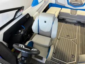2024-nautique-g23-96762-image22