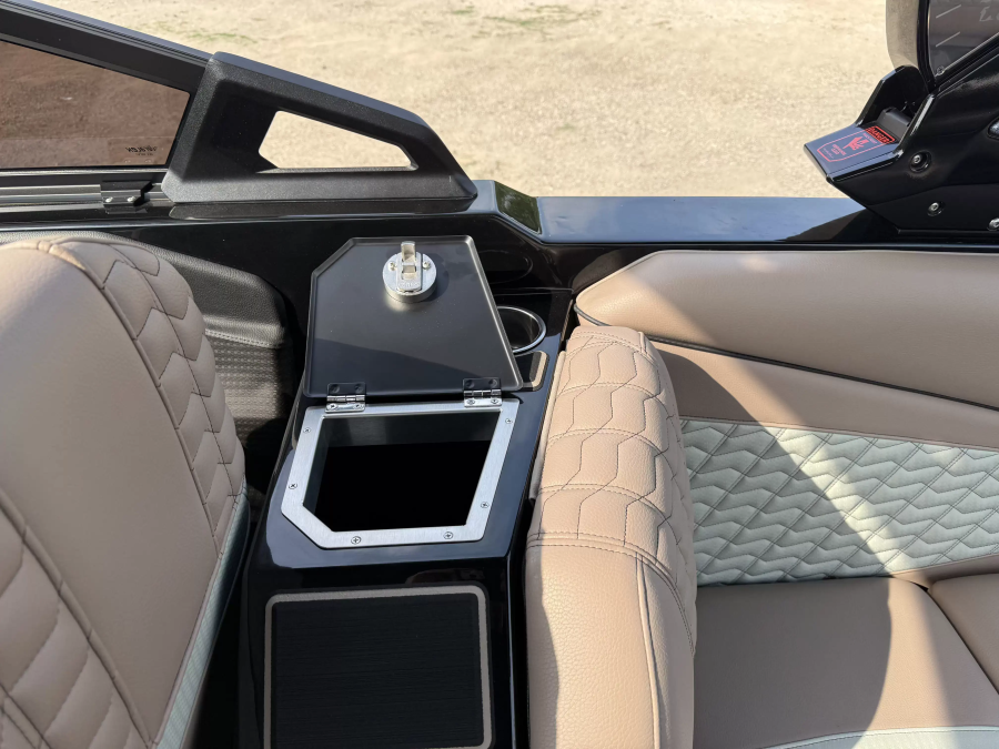 2025 Centurion Boats Ri265 for sale in , 