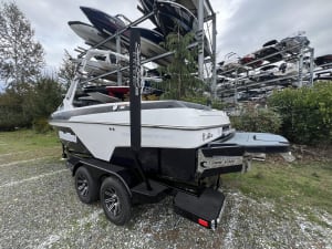 2025-malibu-wakesetter-vtx-97653-image3