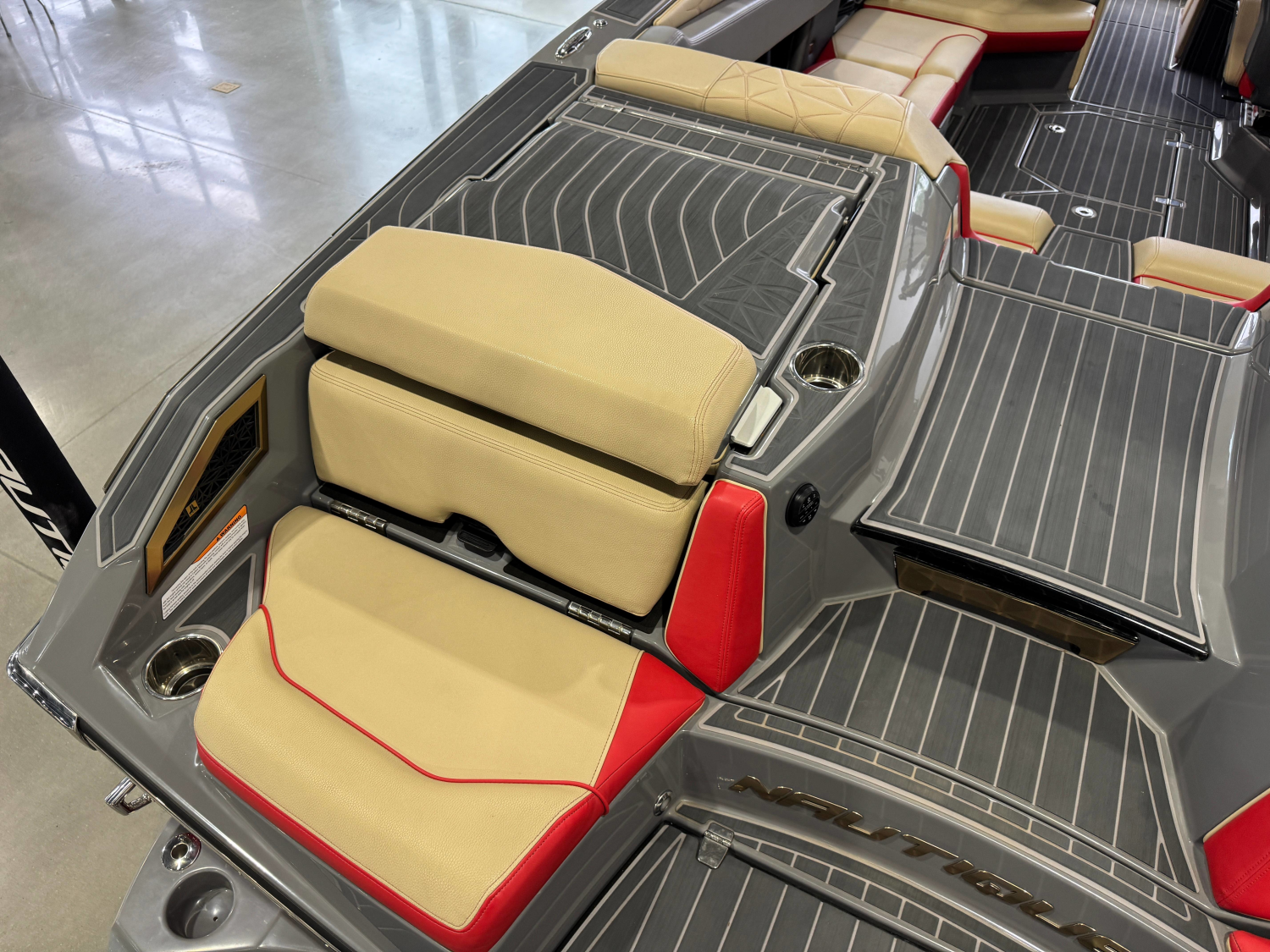 2023 Nautique Super Air Nautique G23 Paragon