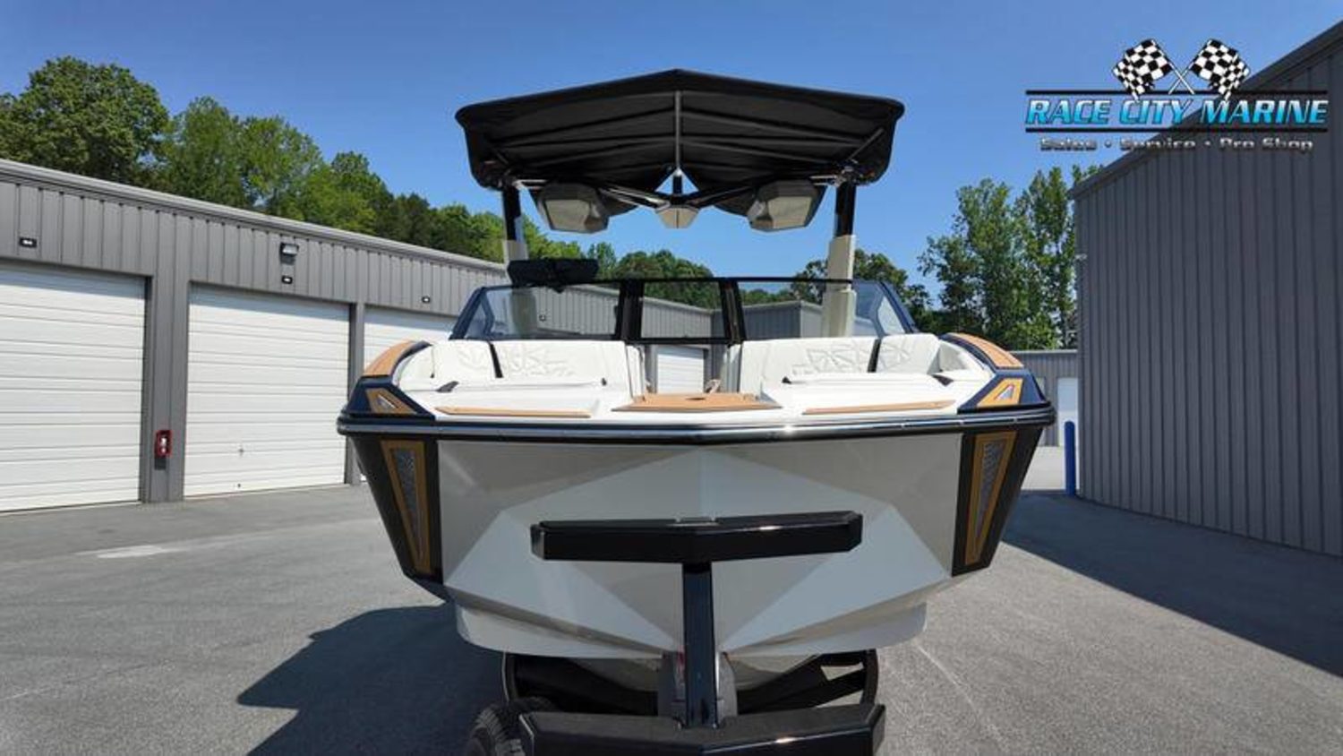 2025 Nautique Paragon 23