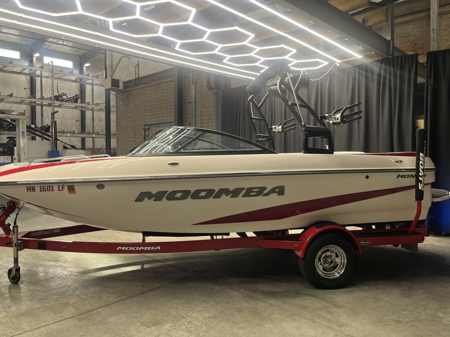 2015 Moomba Mondo