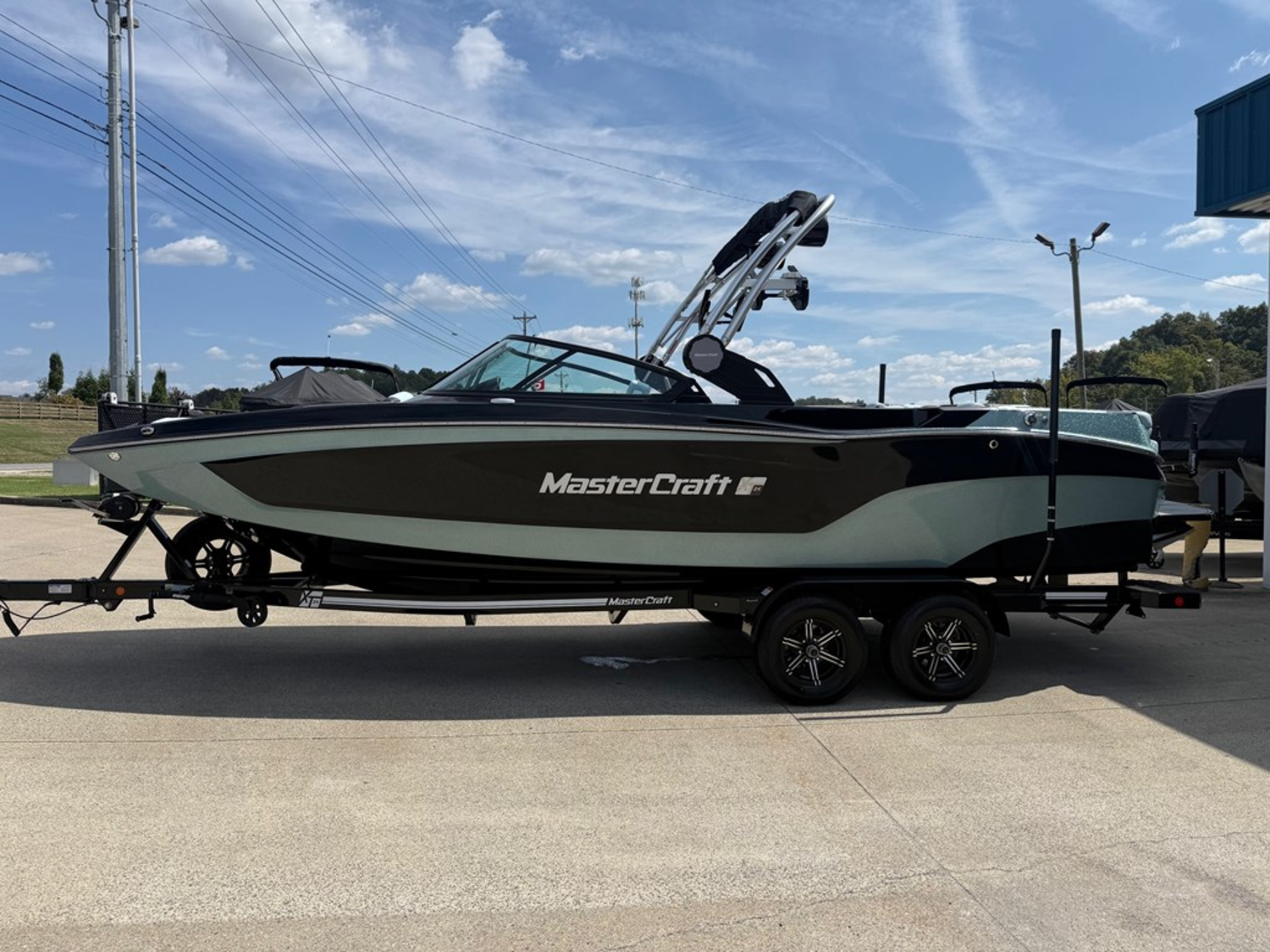 2022 MasterCraft XT24