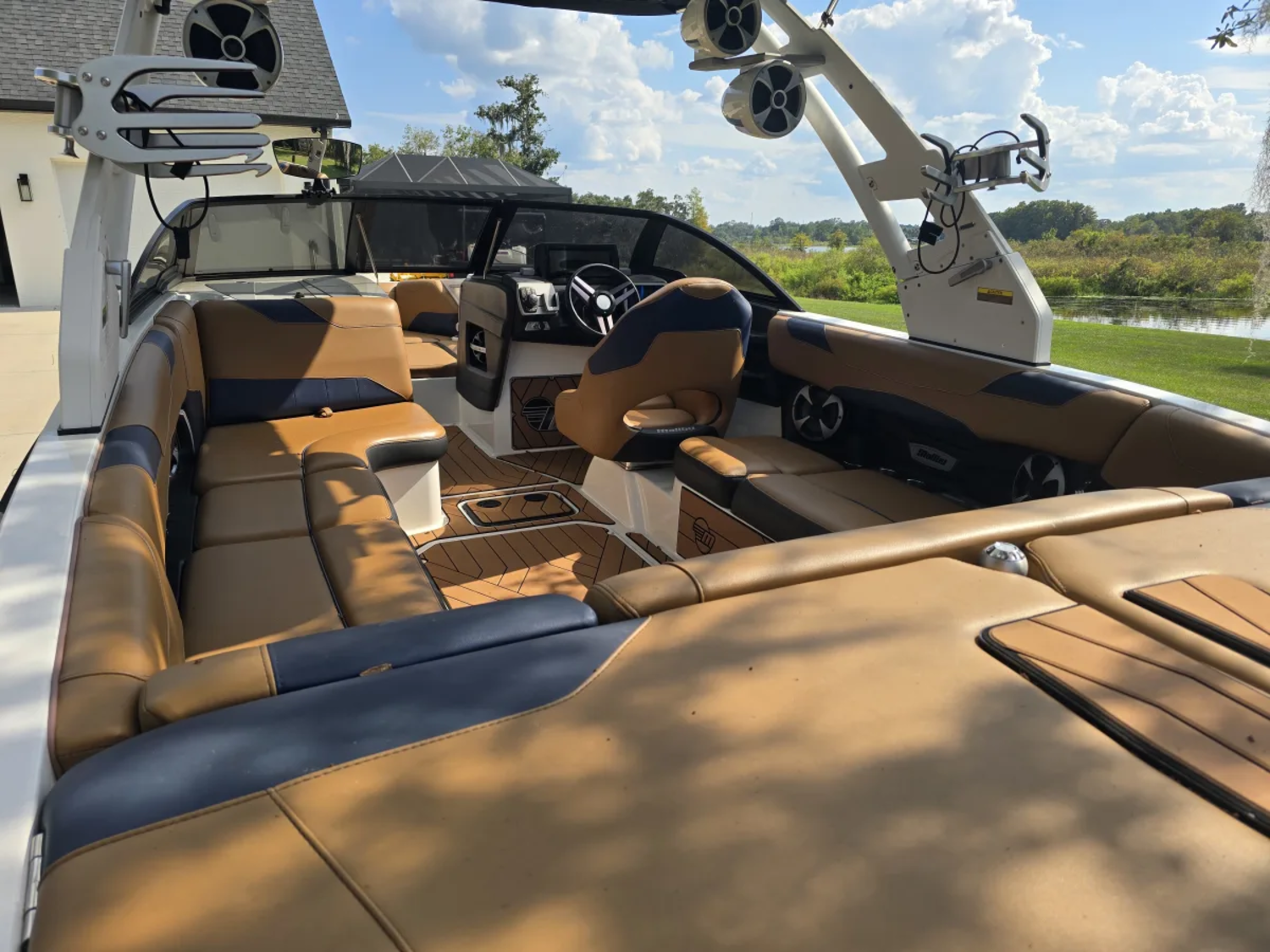2018 Malibu Boats Wakesetter 23 LSV for sale in INVERNESS, Florida