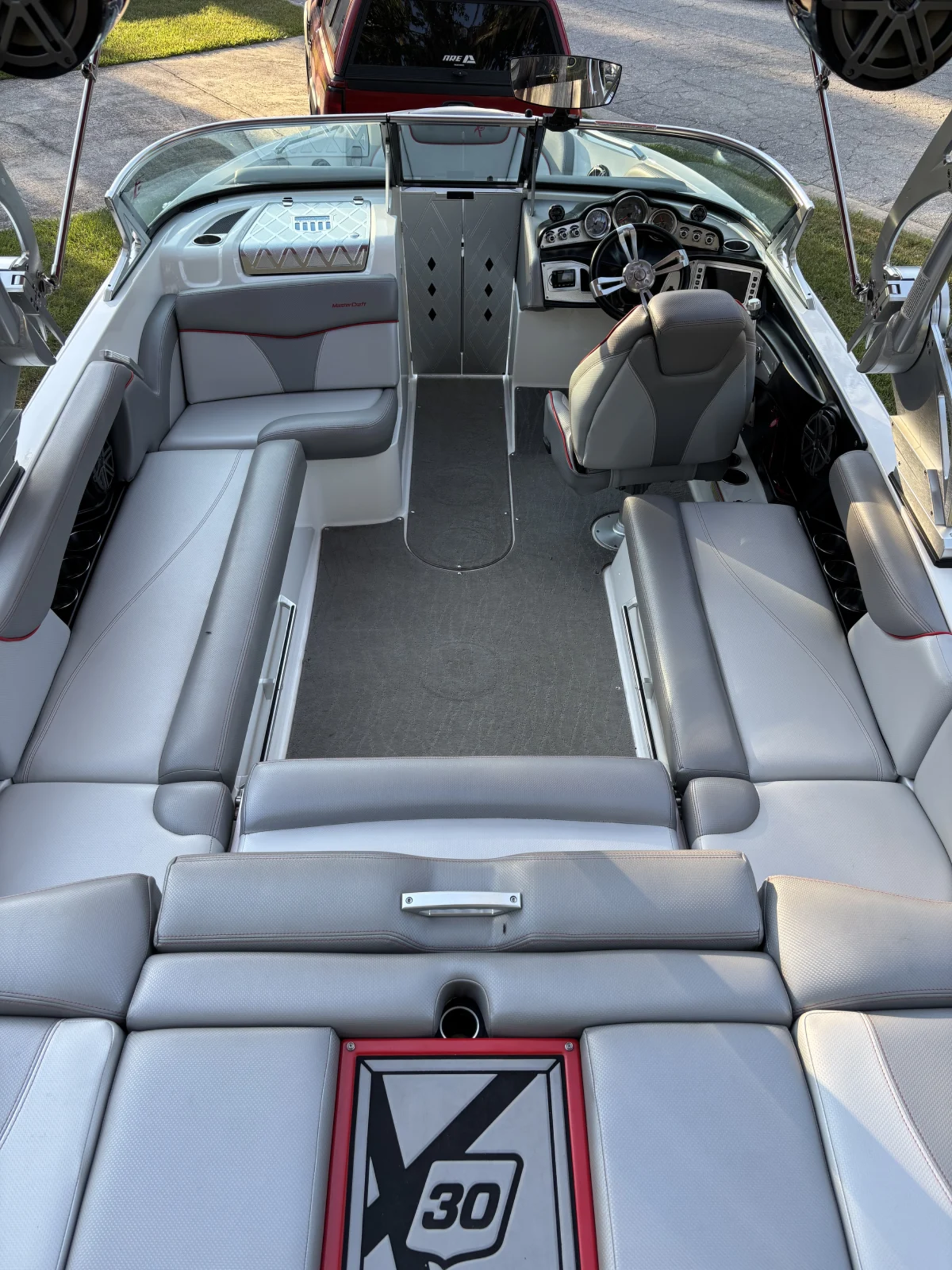 2016 MasterCraft X30