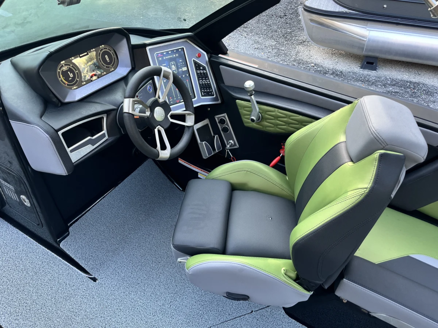 2022 MasterCraft X24