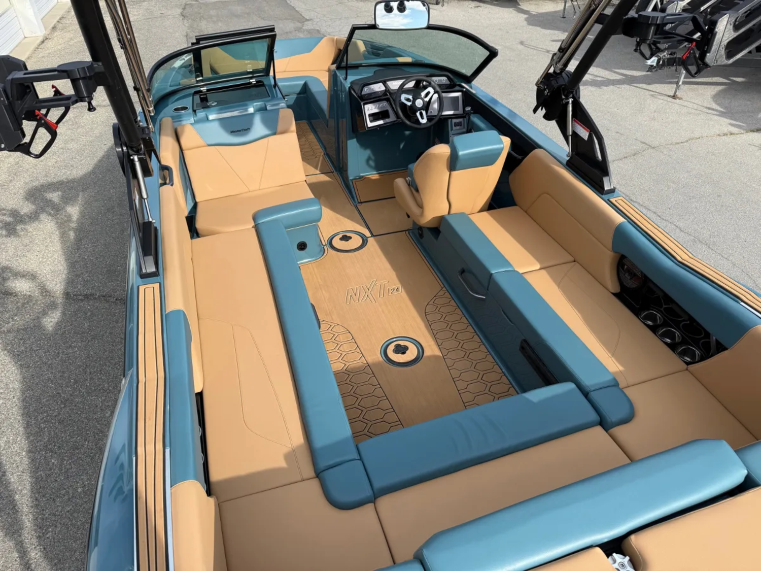 2025 24' MasterCraft "NXT24" Bowrider