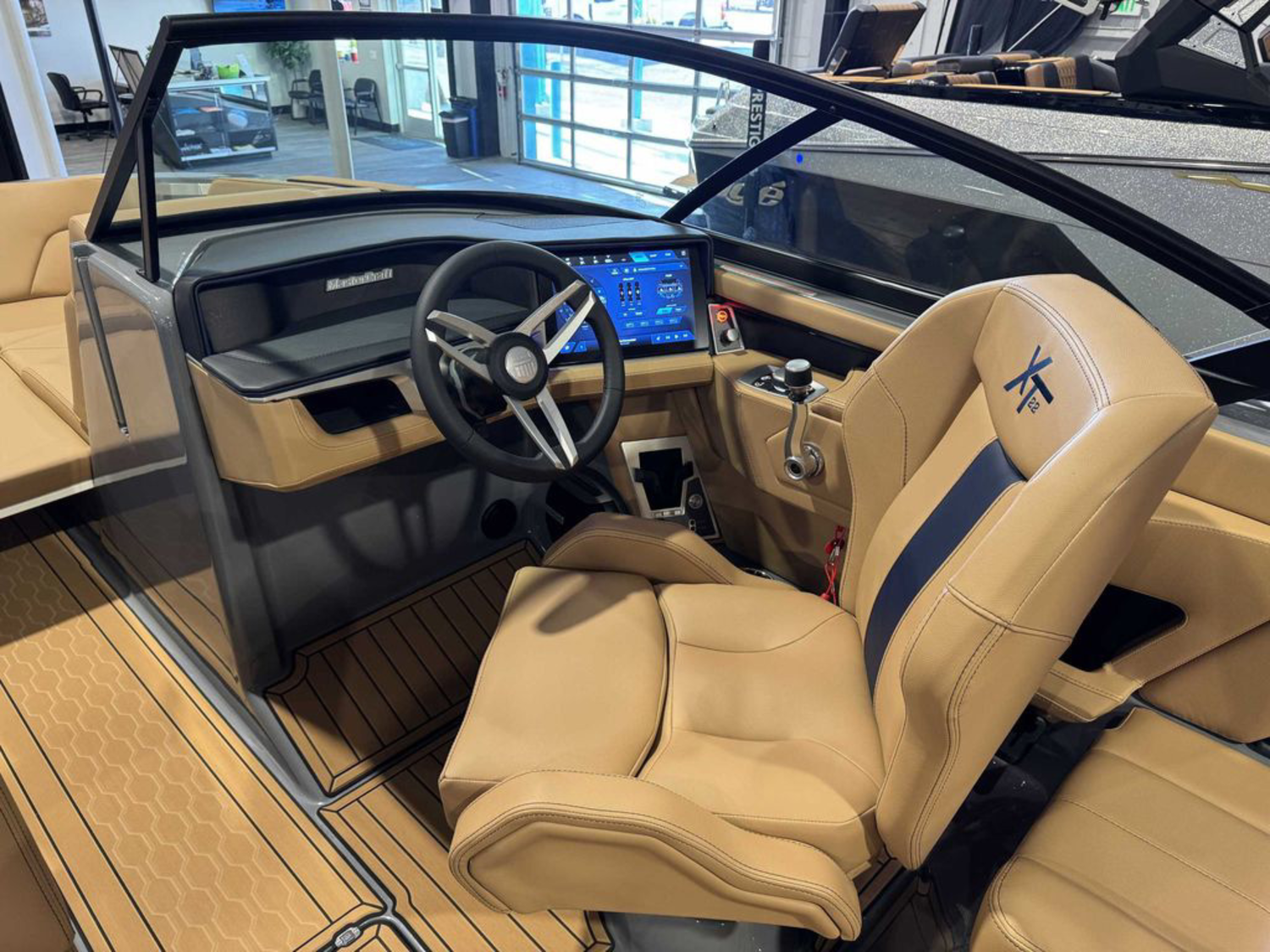 2026 Mastercraft XT22