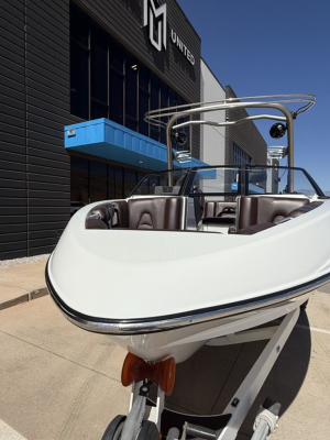 2021 Malibu Boats Wakesetter VLX for sale in St. George, Utah