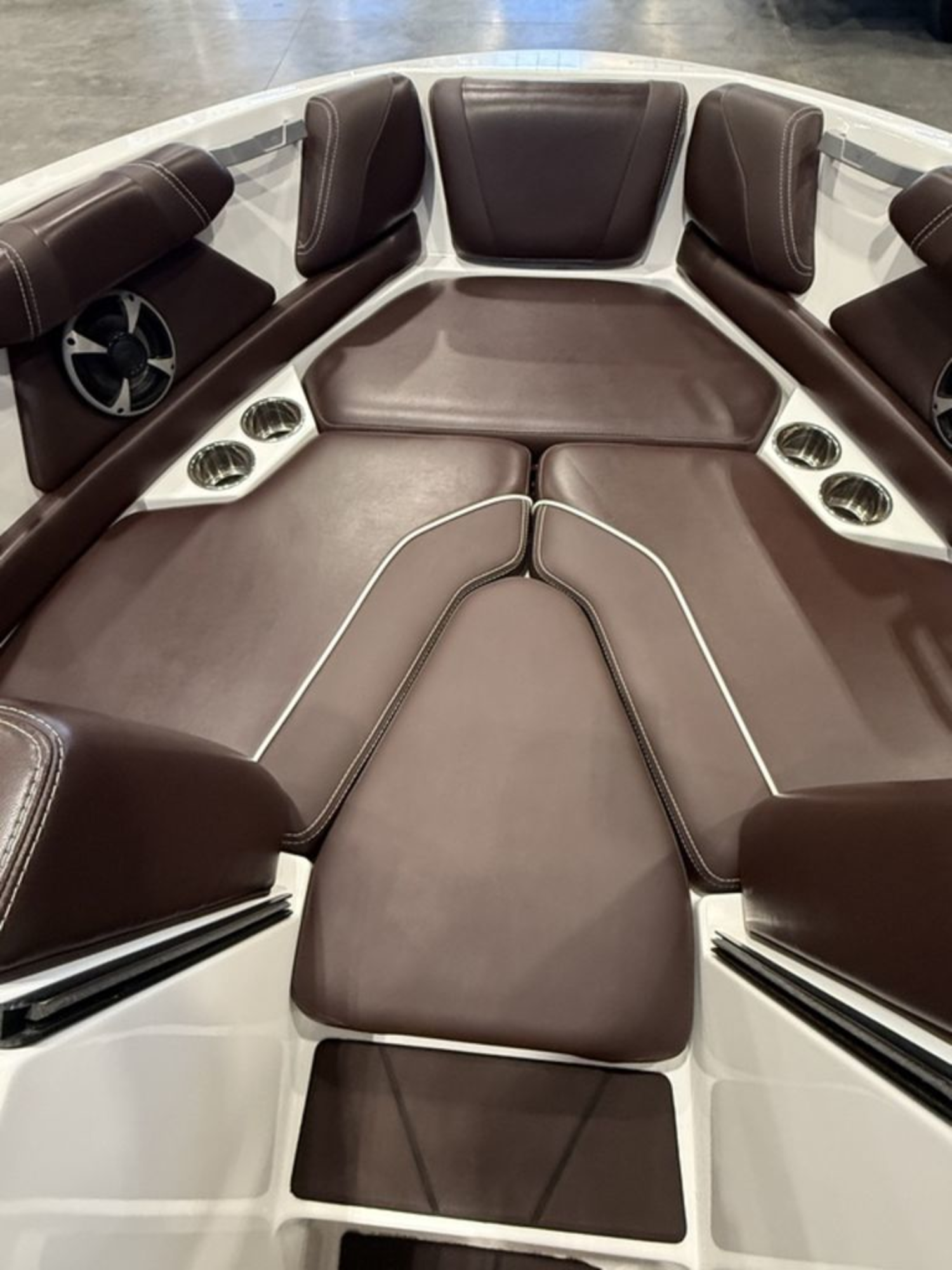 2021 Malibu Boats 21 VLX