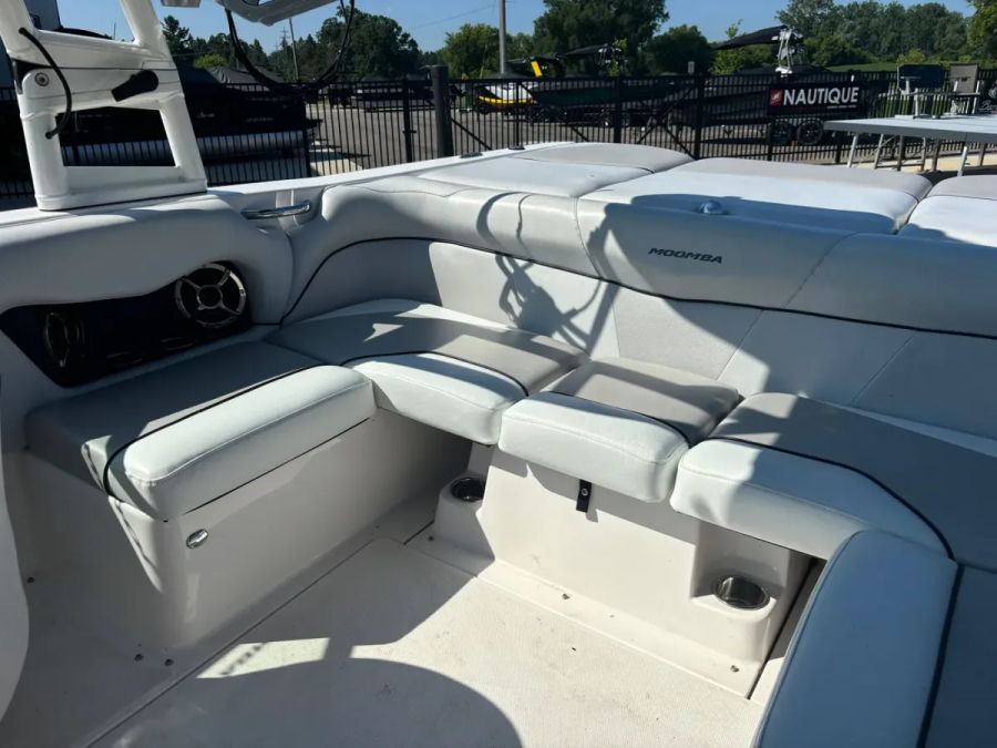 2014 Moomba Boats Mondo for sale in Brooklyn, Michigan