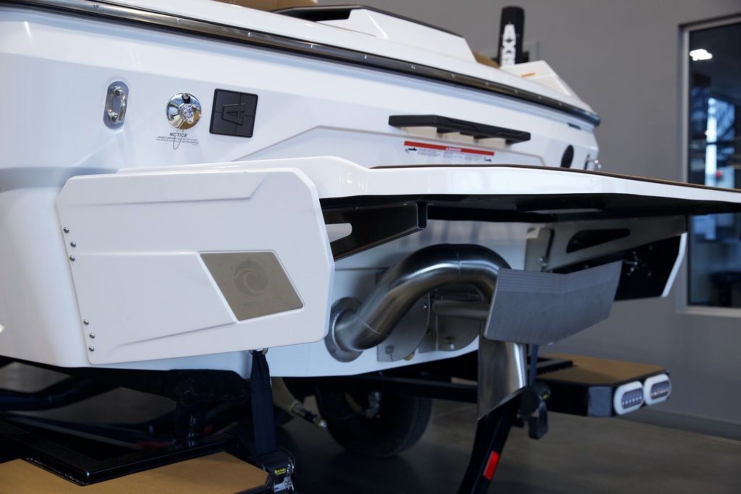 2026 Axis Wake Research A200