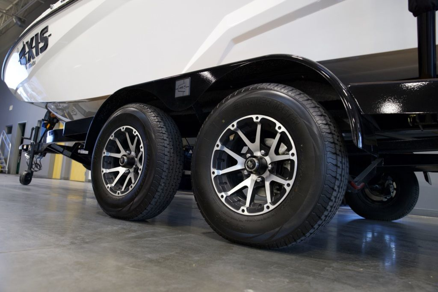 2026 Axis Wake Research A200