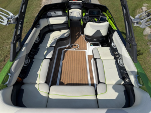 2015 Malibu Boats Wakesetter 23 LSV for sale in Walloon Lake, Michigan