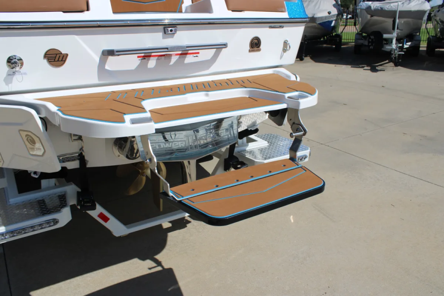 2026 Malibu Boats Wakesetter 25 LSV for sale in Dallas, Texas