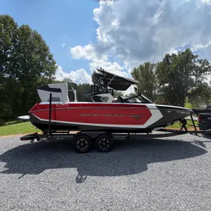 2019-nautique-g25-110495-image0.webp