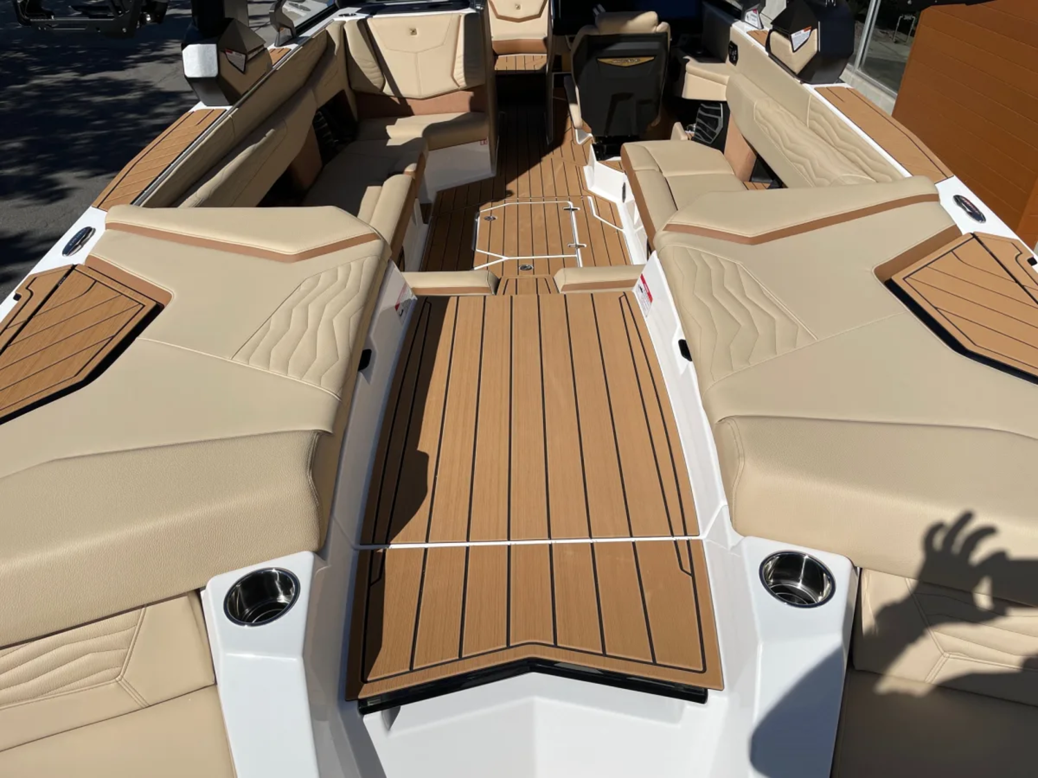 2026 NAUTIQUE G25 W/ZZ8S 630HP SUPERCHARGED POWER PLANT