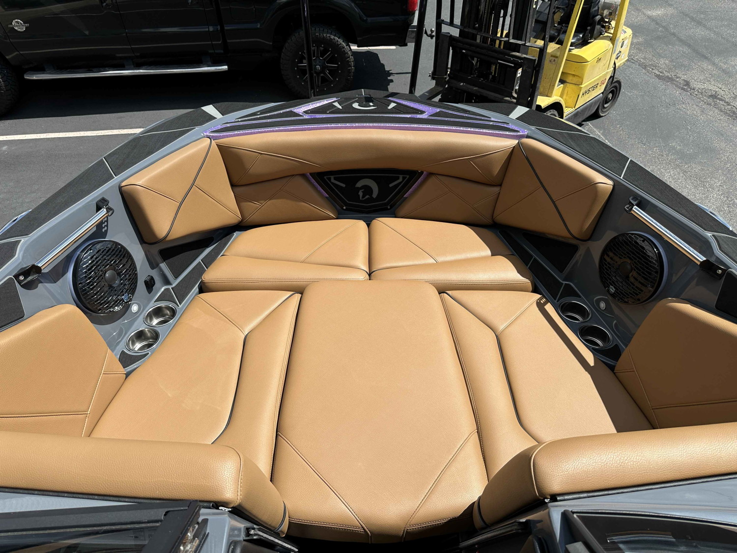 2026 Centurion Nv243