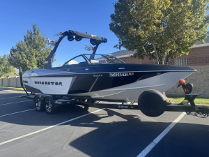 2016 Malibu Boats Wakesetter 25 LSV for sale in lehi, Utah