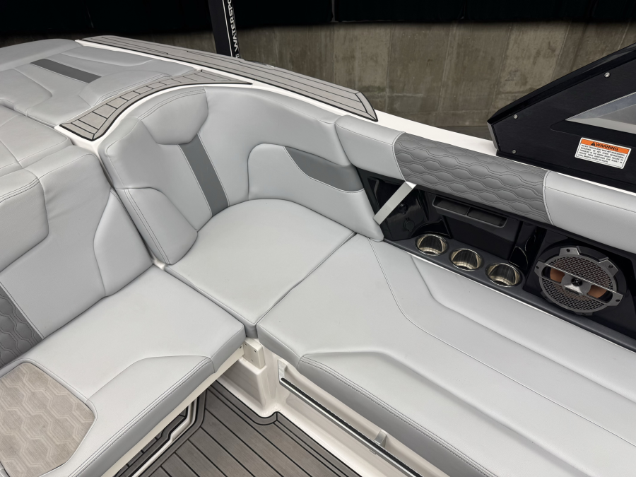 2022 Mastercraft Boats XT22 for sale in , 