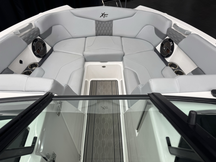 2022 Mastercraft Boats XT22 for sale in , 