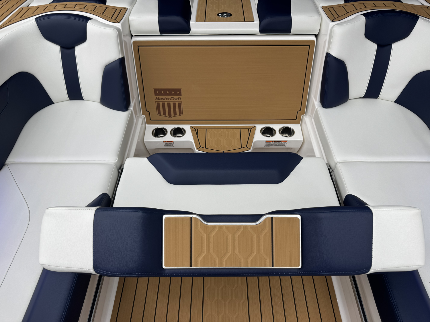 2026 MasterCraft XT23