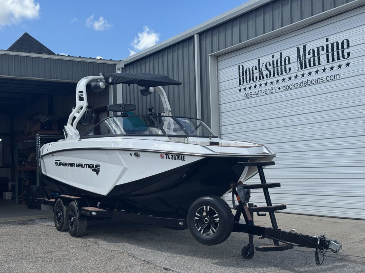 2018 Nautique G23