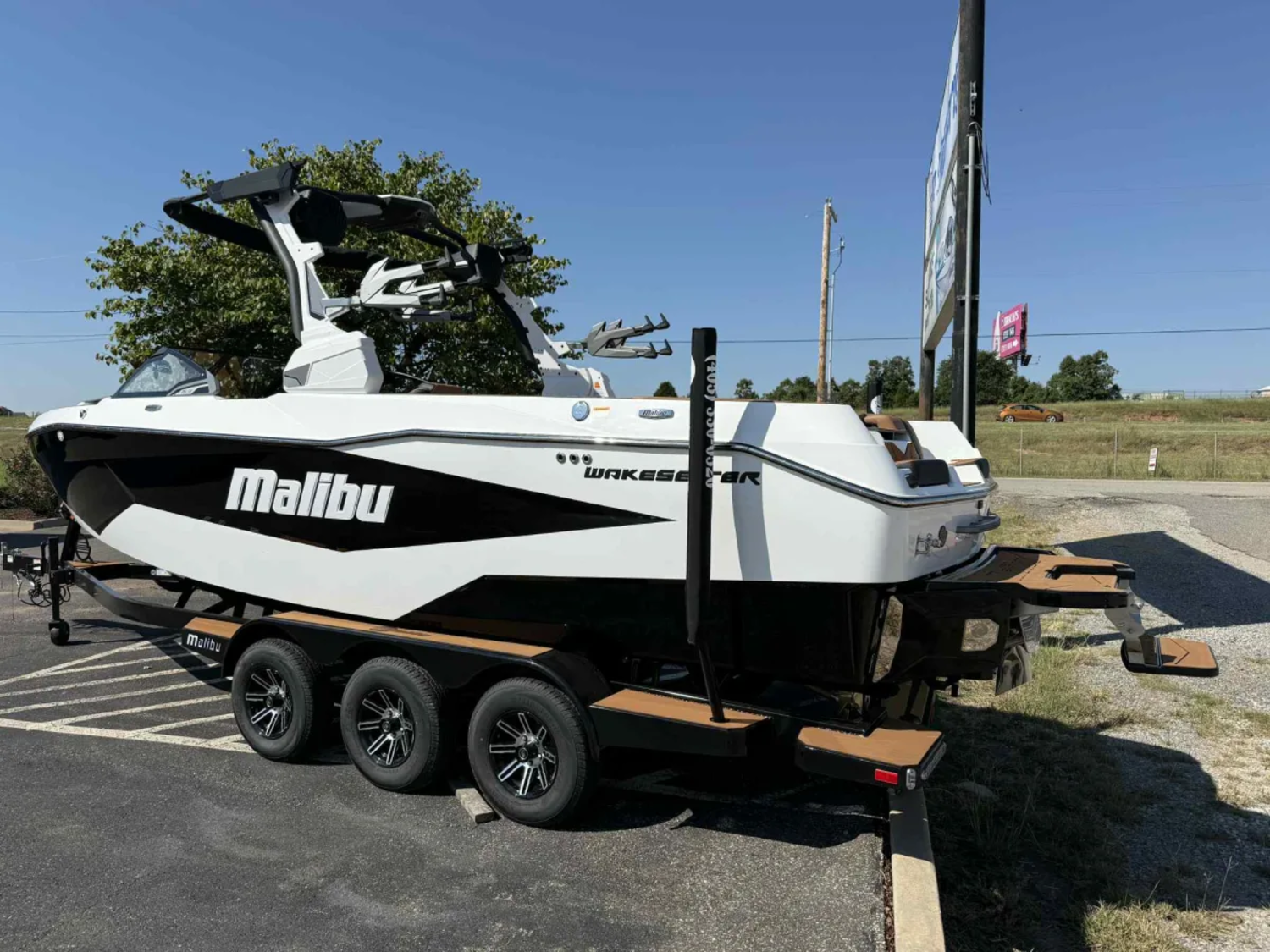 2026 Malibu 25LSV w/LT4